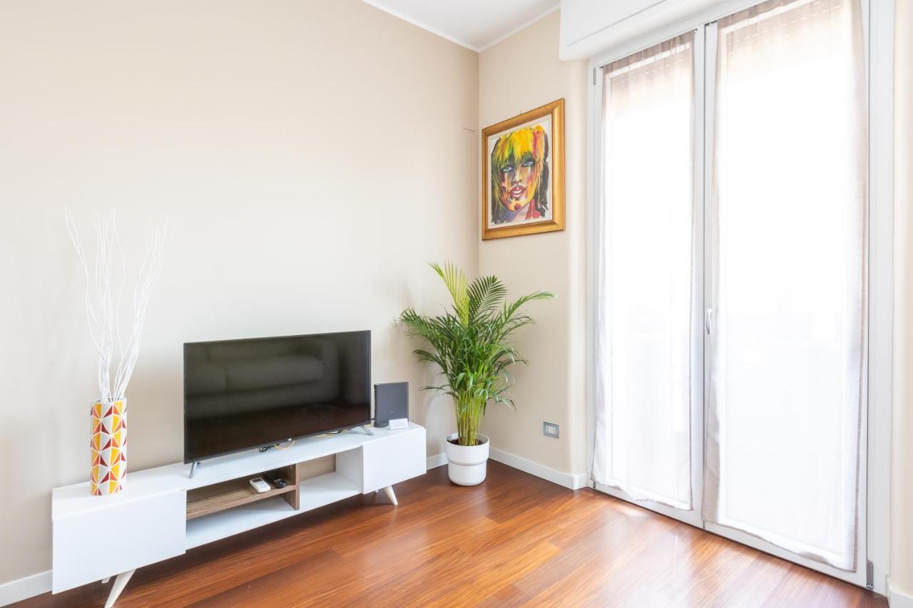 Rosselli 13 Milan Apartment Eksteriør billede